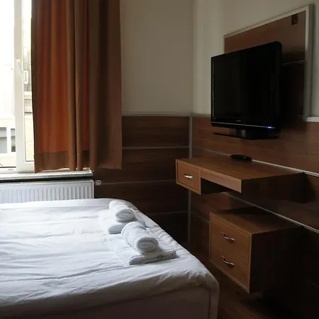 Erasmus Hotel